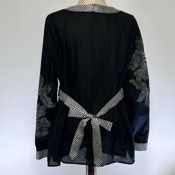 Lane Bryant Plus Black V-Neck Tie Back Top with Embroidery 18 - Picture 2 of 7